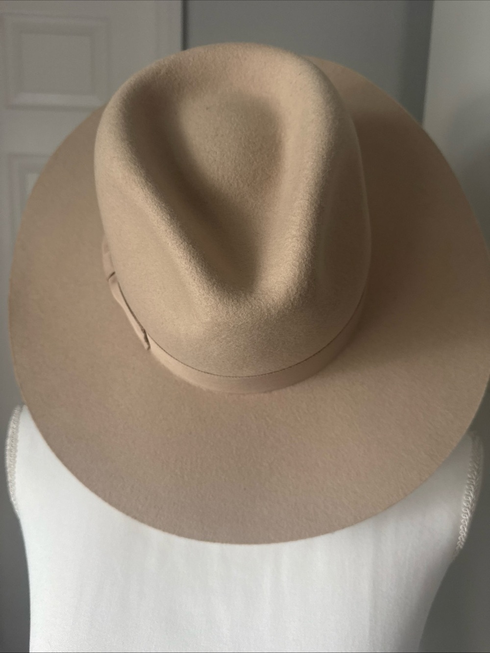 Womens Wide-Brim wool Fedora Hat - Beige - Picture 2 of 4